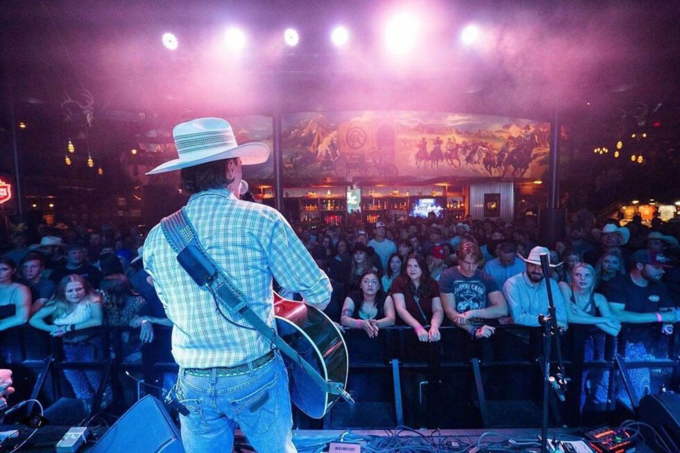 Country artist on stage at Goldfield Roseville