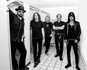 Sponge – Wed Apr 08